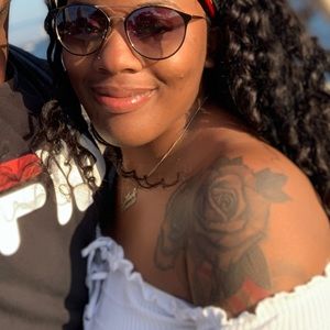 Meet your Posher, Savasia